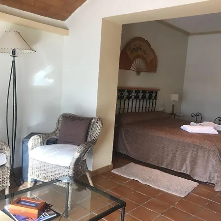 מלון Hospedium La Parada Del Compte 4*