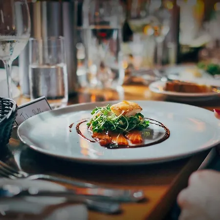 Hospedium La Parada Del Compte Hotel 4*