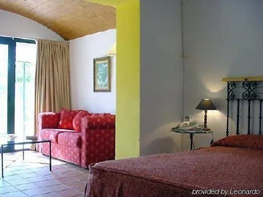 Hotel La Parada Del Compte