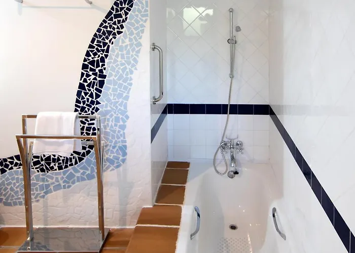 Hospedium La Parada Del Compte 4*