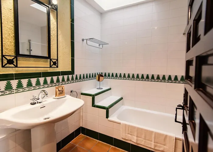 Hotel La Parada Del Compte