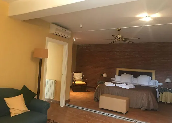 Hotel La Parada Del Compte