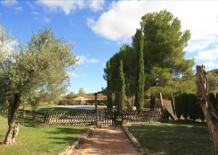 Hotel La Parada Del Compte 4*