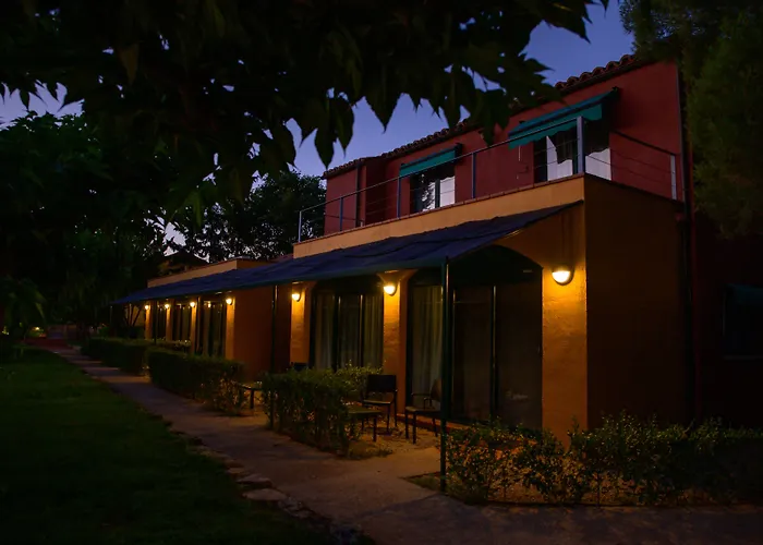 Otel Hospedium La Parada Del Compte 4*